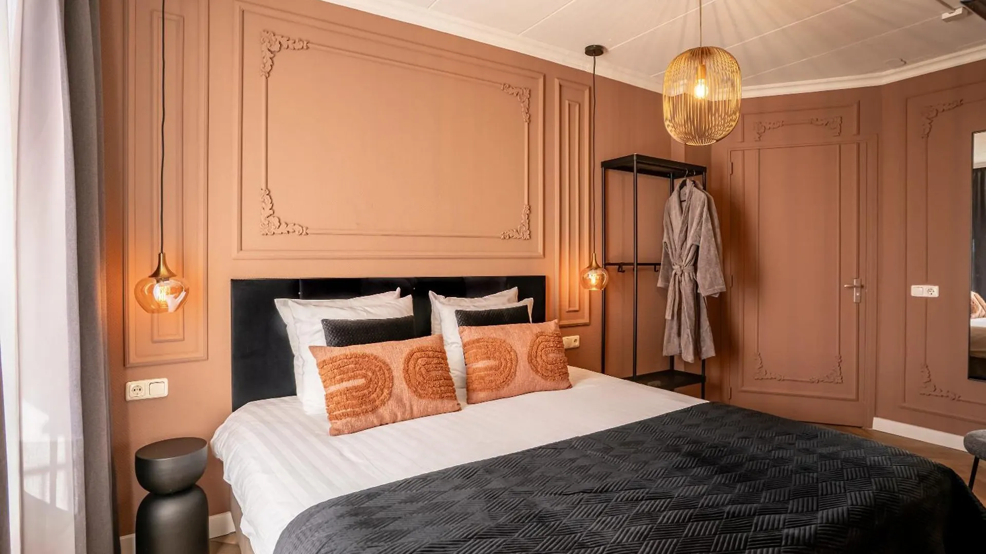 Hotel Janssen Valkenburg aan de Geul 3*,  Holland